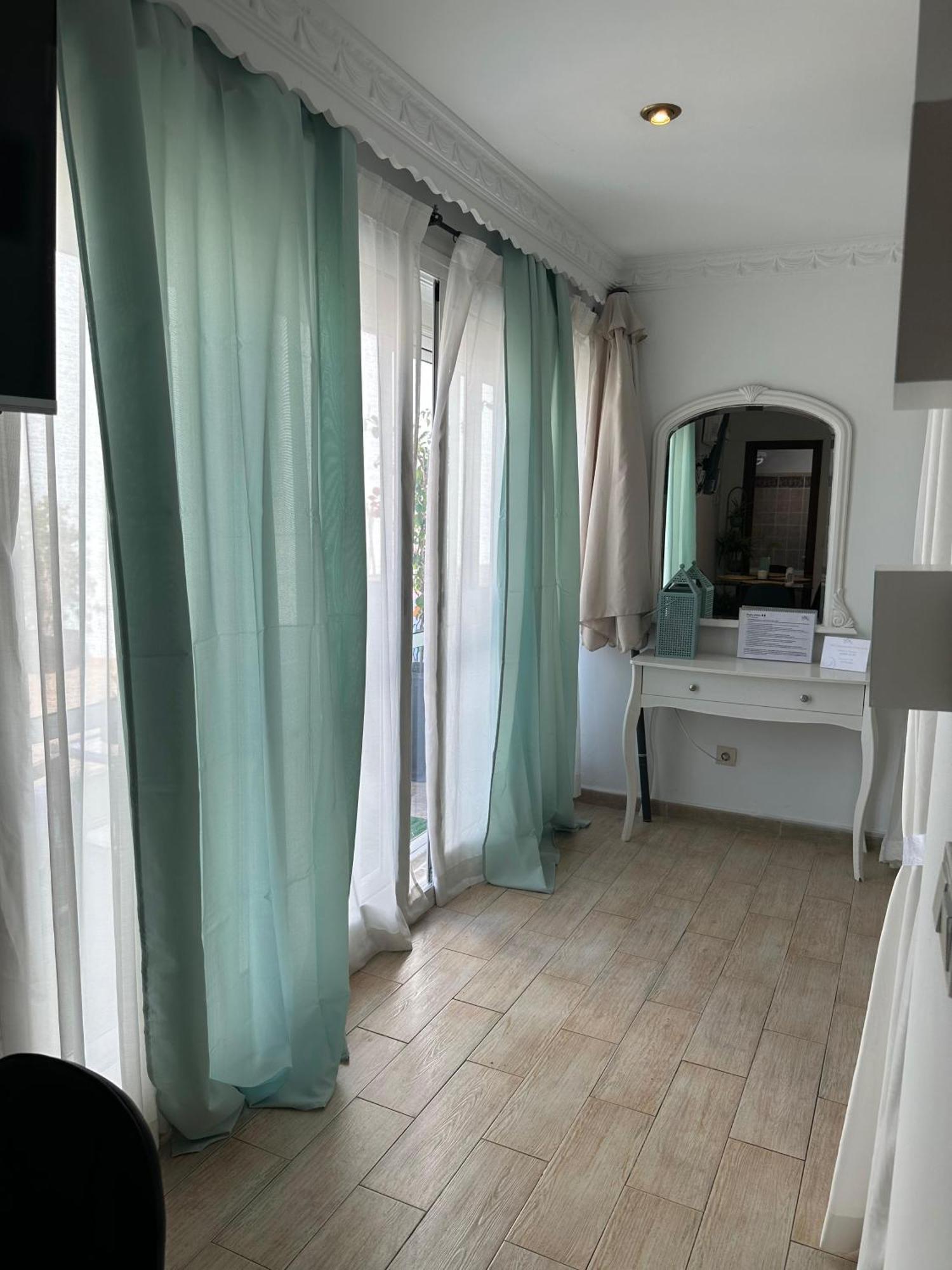 Atico Sofia, Gran Terraza Y Barbacoa Apartman Fuengirola Kültér fotó